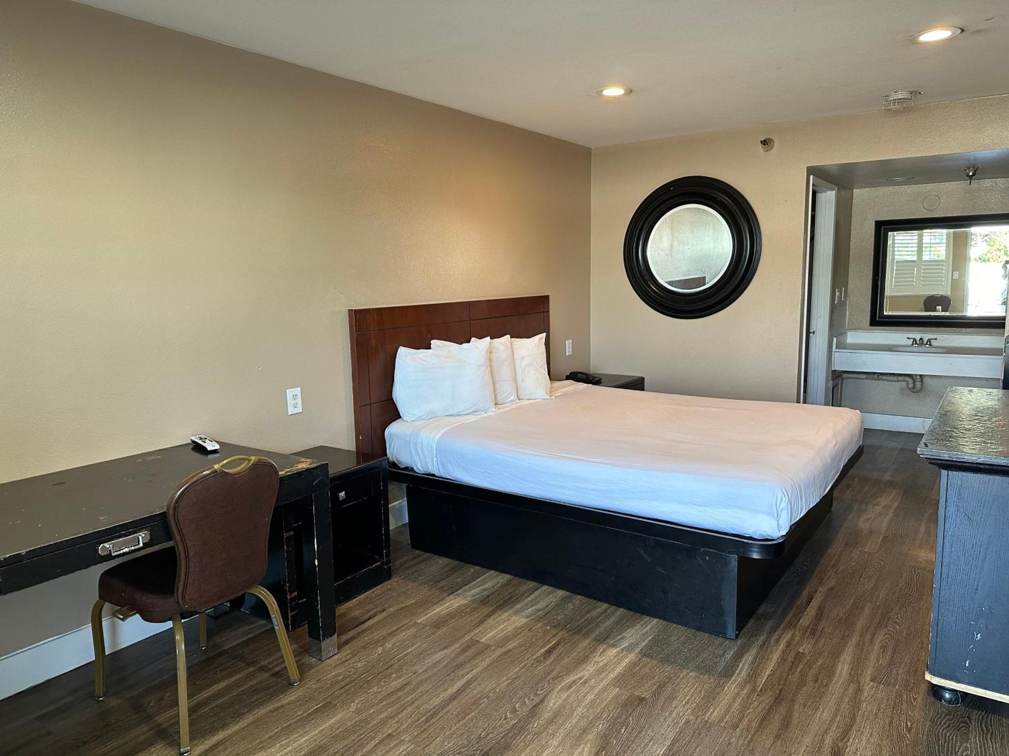 Hotel The Dixie Orange County